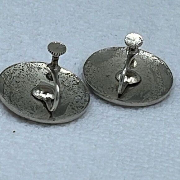 VTG Cloisonné red with flower screw back earrings - Picture 3 of 5